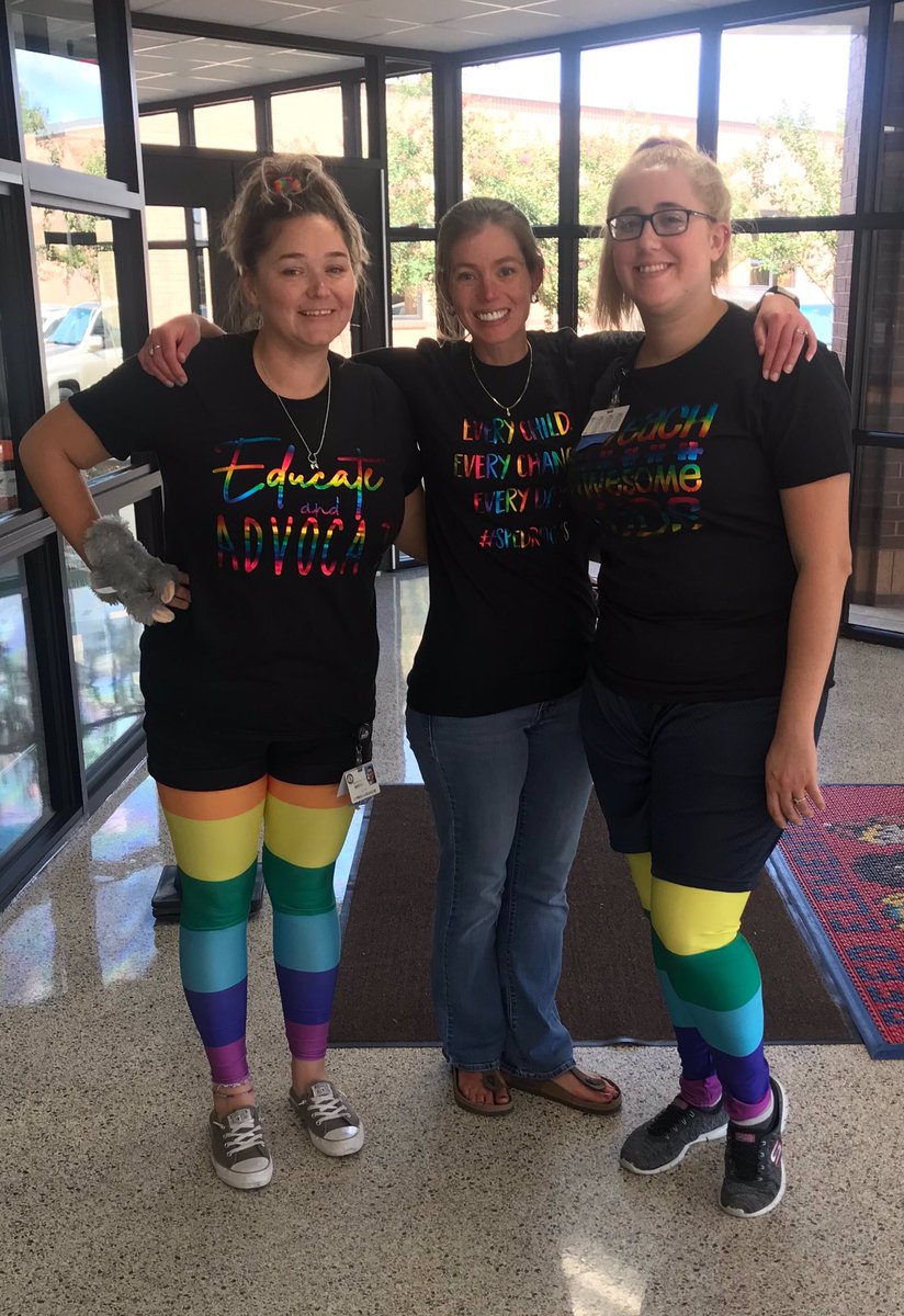 BoudreauxX3's tweet photo. When you are on #teamresource @ReedElementary on 🌈 day, you get to wear every color! @HeatherBermea @IVandayar #TeamReed #CFISDspirit https://t.co/E2NOJIfZvZ