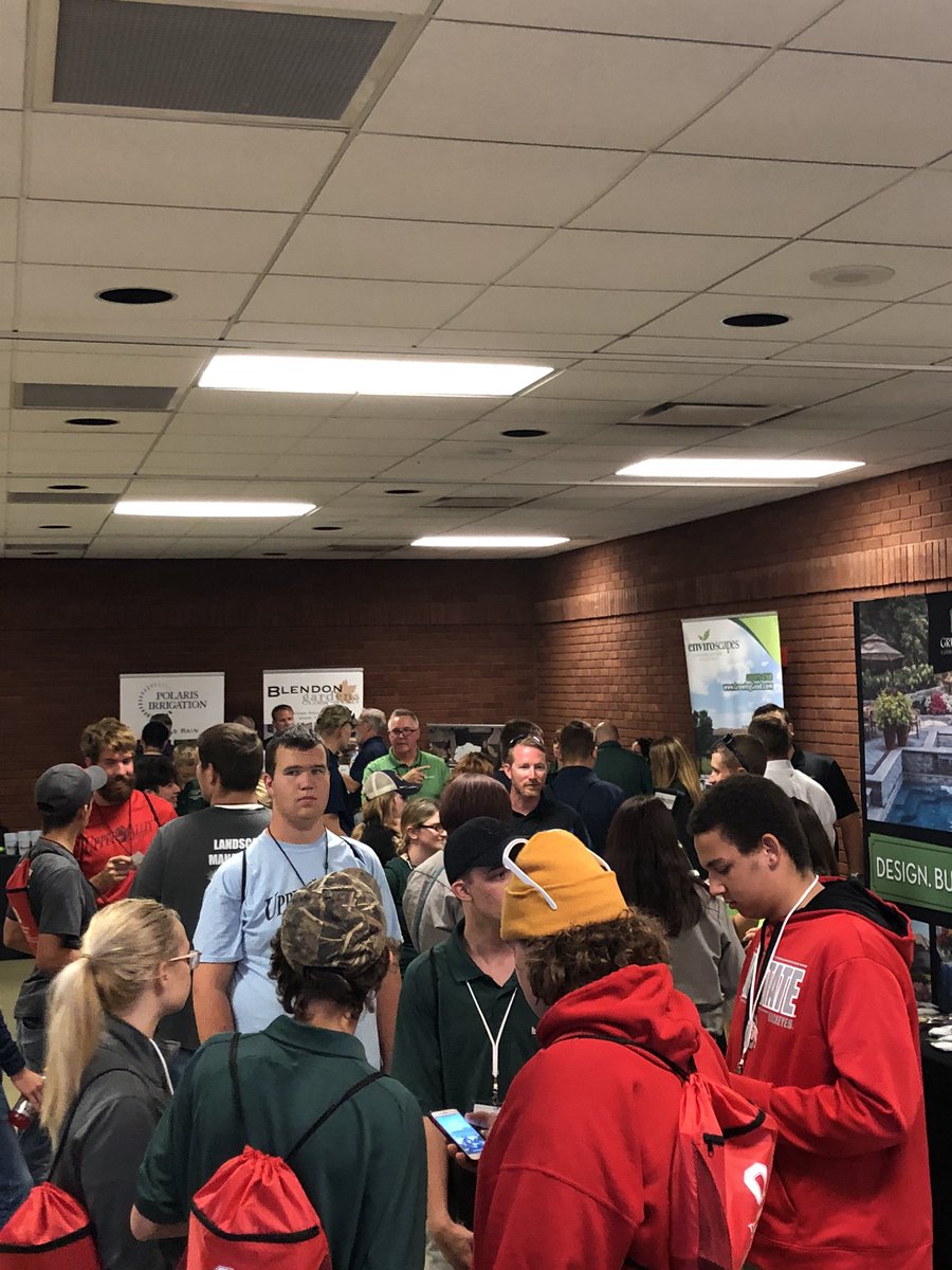 AmericanHortCEO's tweet photo. 250 Ohio High School Students interested in careers in the nursery and landscape industry - tomorrow  Ohio Nursery and Landscape Assn - High School Landscape Olympics #OHLO19 https://t.co/PdL64ItfpZ