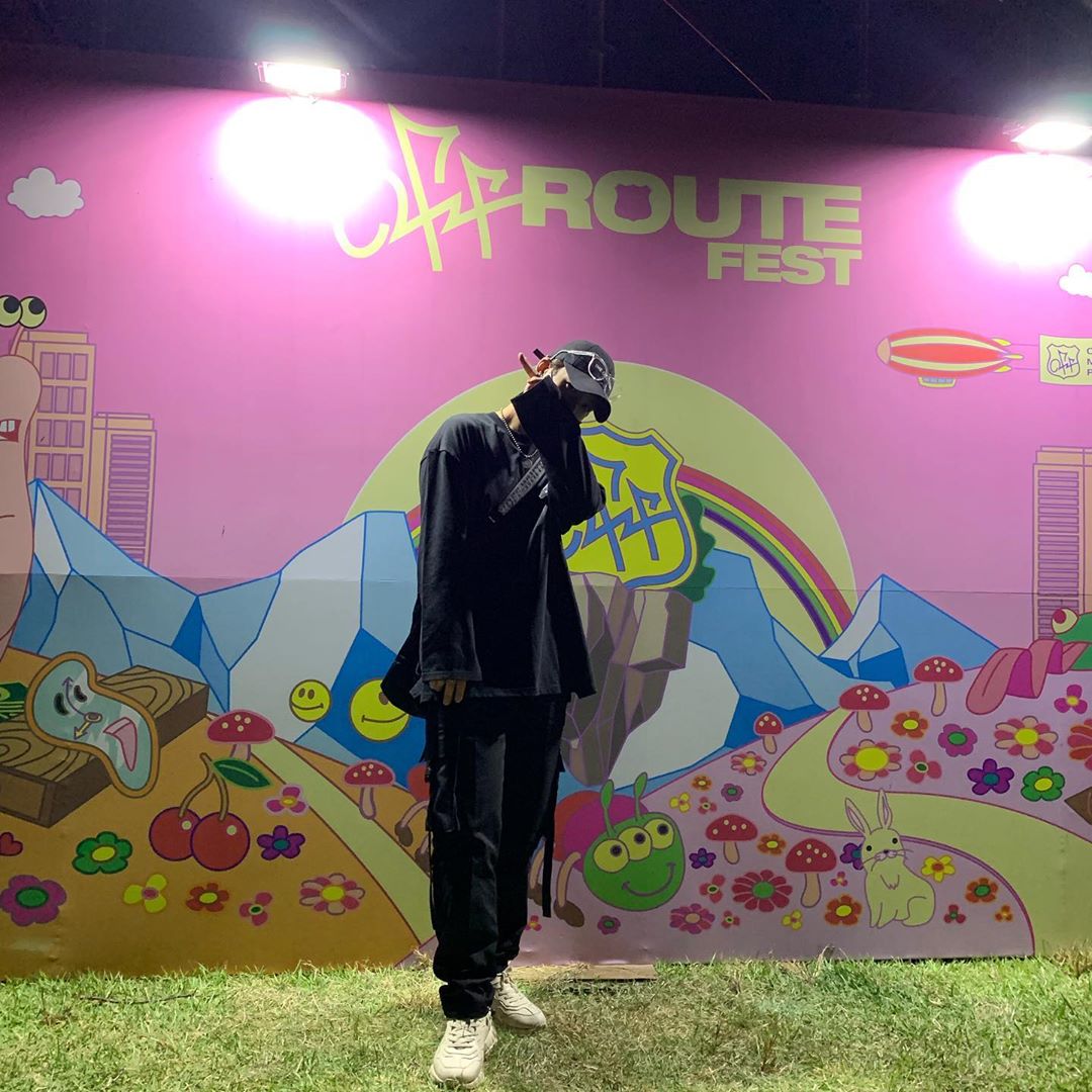Snuper6_BR's tweet photo. [IG/TRAD] 05.10.19 dewethair: Eu sou fã do Miguel há 6 anos..Finalmente eu vim te ver!! Estou muito honrado e emocionado🙏

#miguel #offroutefest

(clique no link para ver os dois vídeos na postagem)
https://t.co/joDoR0x97e https://t.co/bOJ116WH9B