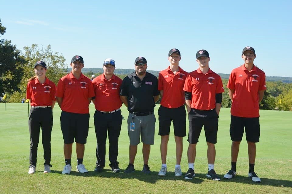 chs_smcps's tweet photo. Congratulations Chopticon for winning the St. Mary’s County Golf Tournament today against Leonardtown and Great Mills. Chopticon’s match players were Sydney Gatton, Tyler Quade, Sam Nebel, Cameron Clarke, Dylan Mobley, Ben D’Angelo. https://t.co/zHRQWhyz7w