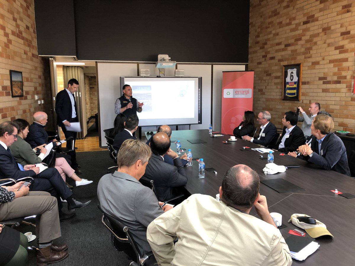 DFATNSW's tweet photo. #regionalNSW Trade Mission Day 2: Dep Premier @JohnBarilaroMP briefs foreign reps on how the new Special Activation Precinct @WaggaCouncil will transform the #Riverina Murray region, already a diverse hub for edu, health, agri, defence, energy, logistics +more #investment #trade https://t.co/Sh0UwonufA