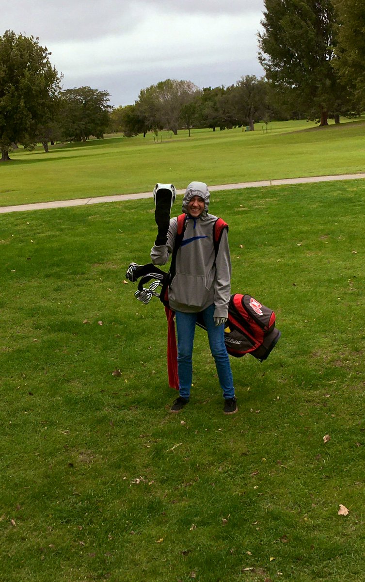 WCSGirlsGolf's tweet image. Club head cover or mitten? #gwalgolf #wesolveproblems