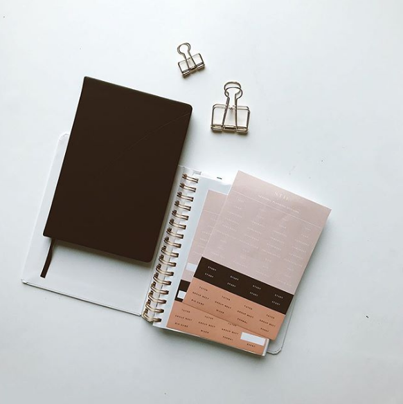 vivesocialpr's tweet photo. Staying #organized and on top of it thanks to @stilclassics. https://t.co/0TT8PLsKch
