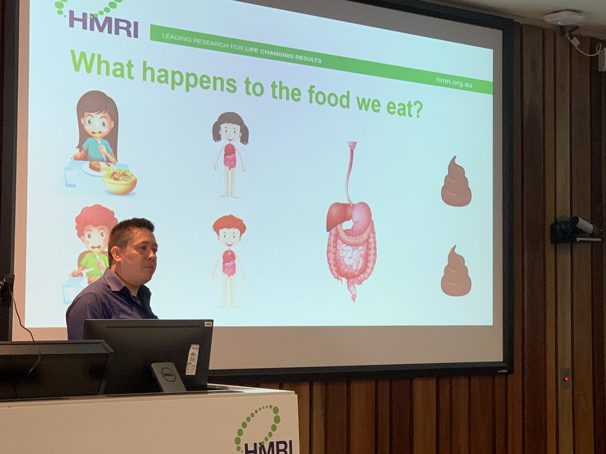 LindaDrummond's tweet photo. Ask me anything about poo after this session with βHead Pooβ @simonkeely #HMRIOpenDay https://t.co/Vn3ISgGwjv
