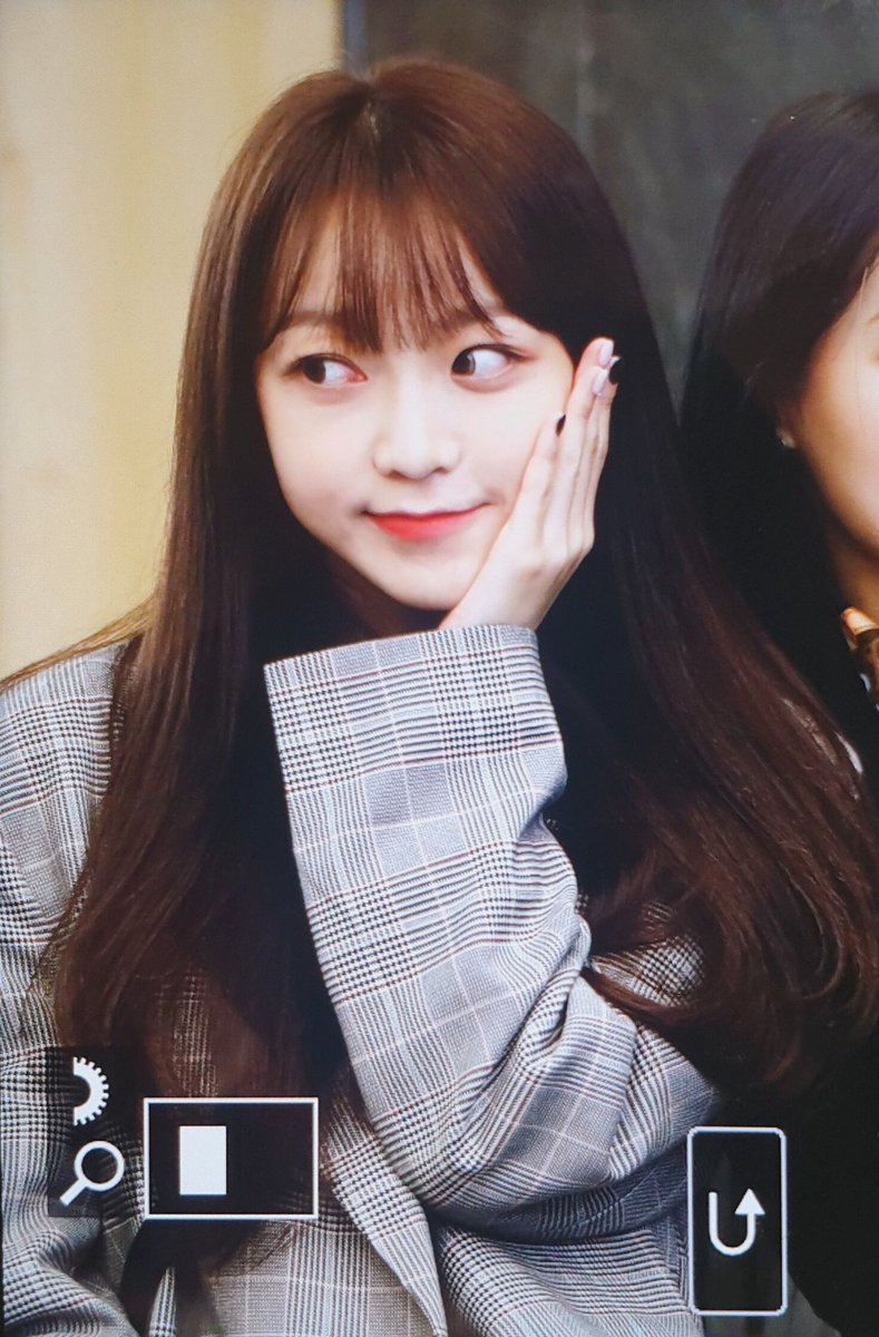 MakeitYOU__'s tweet photo. 191011 프리뷰

#네이처 #김소희 #소희 https://t.co/Ry32FkClvw