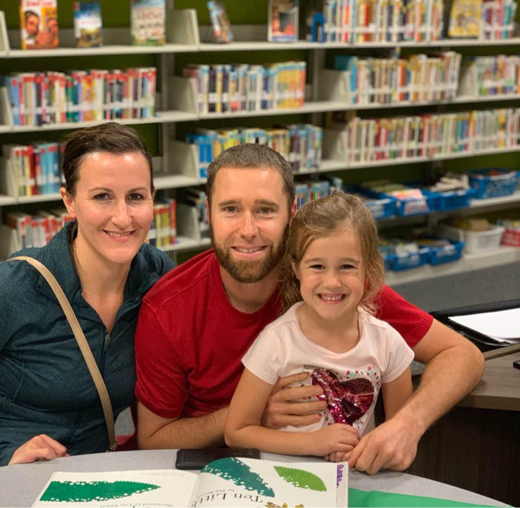 Welcome to Kennerly‘s KG Literacy Night!