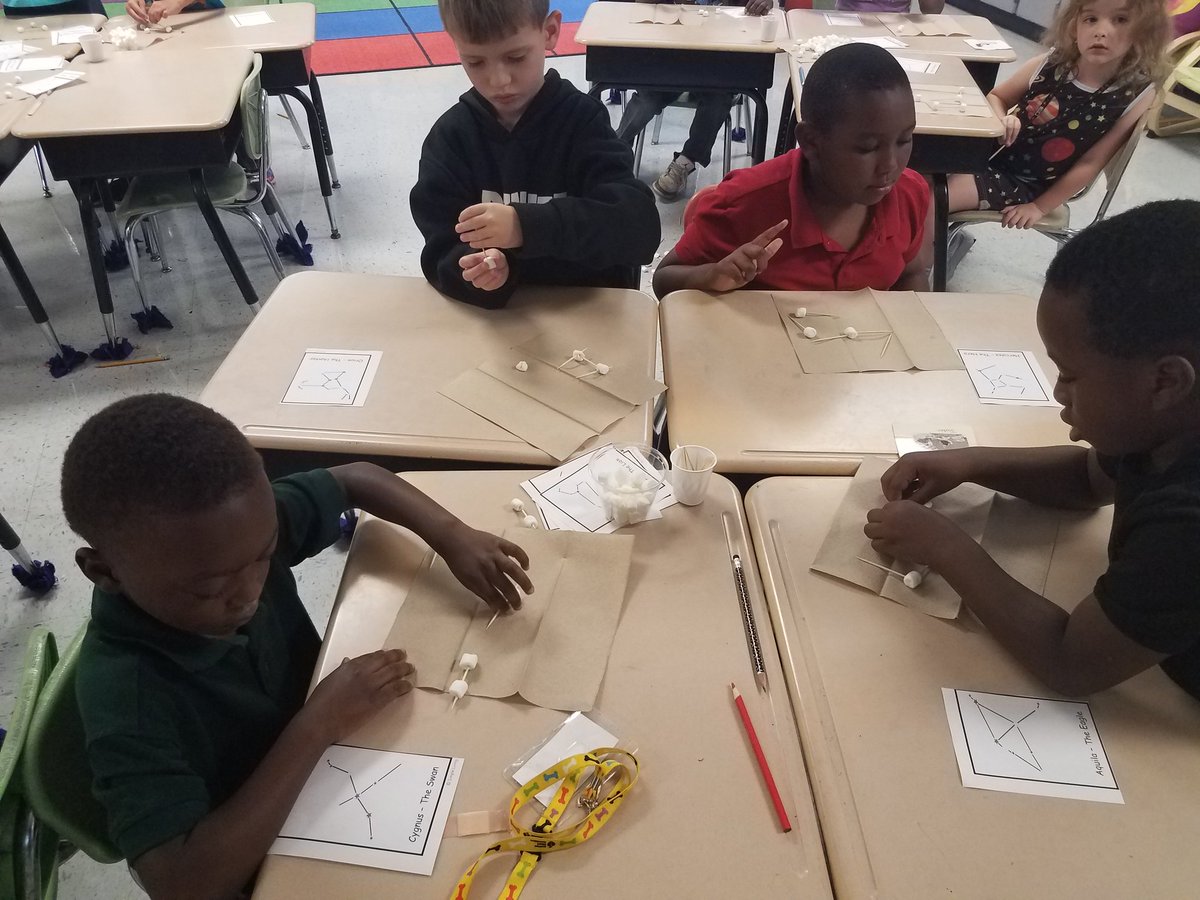 Samena Collins tweet media