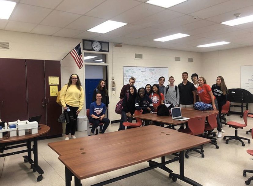 OceanDeca's tweet photo. OTHS DECA is ready to #killit at regionals this year! Members attended our role play & virtual business prep classes and can’t wait to compete #herewego #decaprep #practicemakesperfect https://t.co/yGacvwKDhd