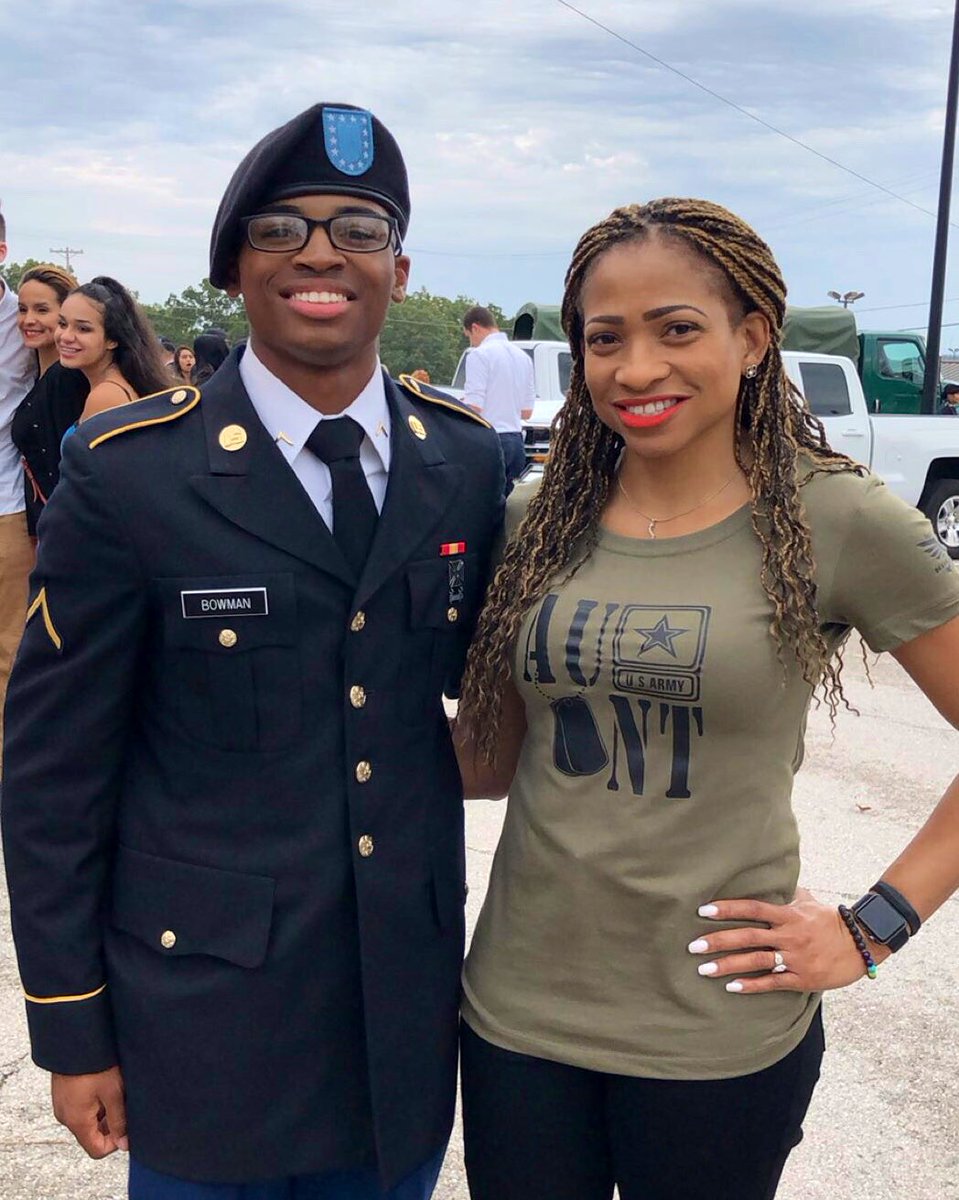 SonjaBowman's tweet photo. Congrats to my nephew and all the other soldiers on their graduation day! Heβs official now! Way to go, Elvon and parents, Ejuan & Toni Bowman! ππ½ππ½
#SoProud #USA #USArmy #ArmyStrong #ProudArmyFamily #NephewSon #Travel #Army #Military #Family #Love #Support #BowmanStrong https://t.co/WhW5juR6hE