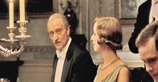 Happy birthday Charles Dance, just perfect as the stiff English aristocrat in Gosford Park. 