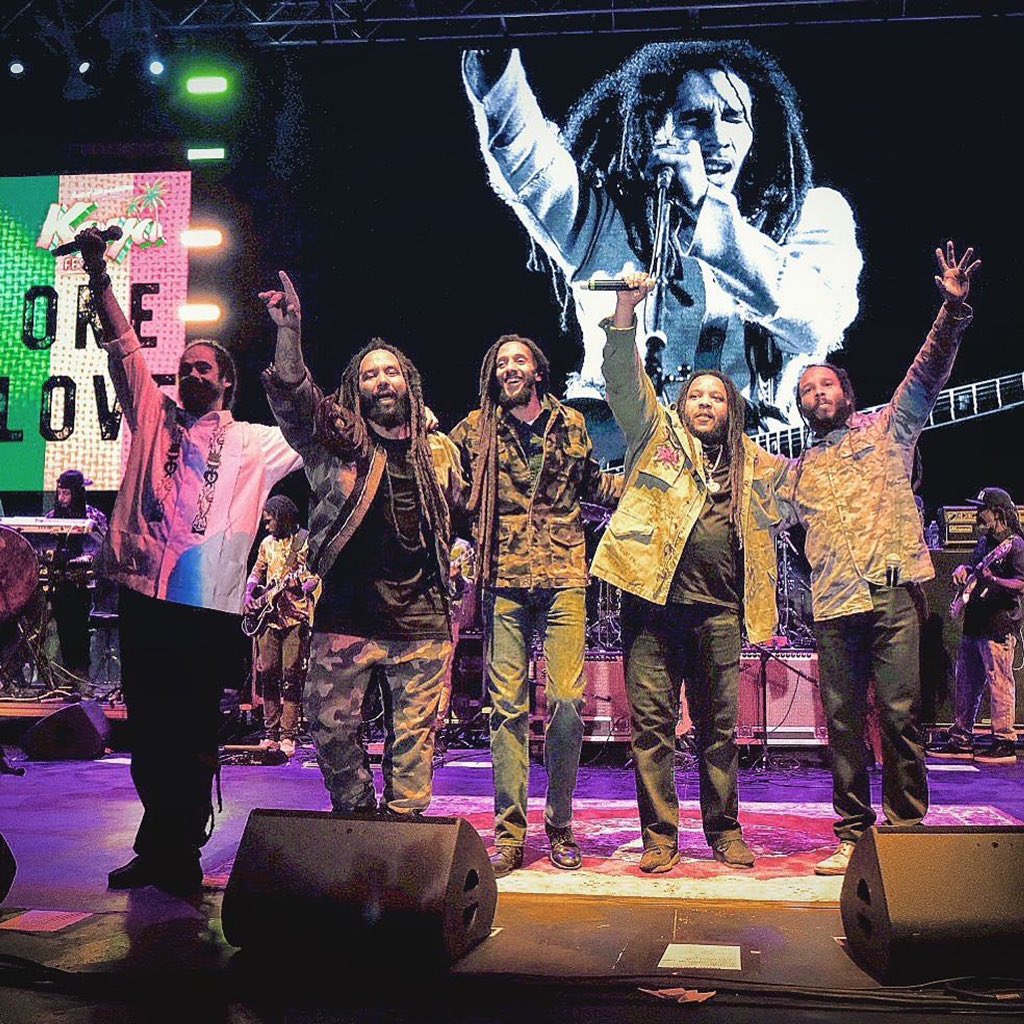 #tbt #marleybrothers @thekayafest 📷: @zsweinberg