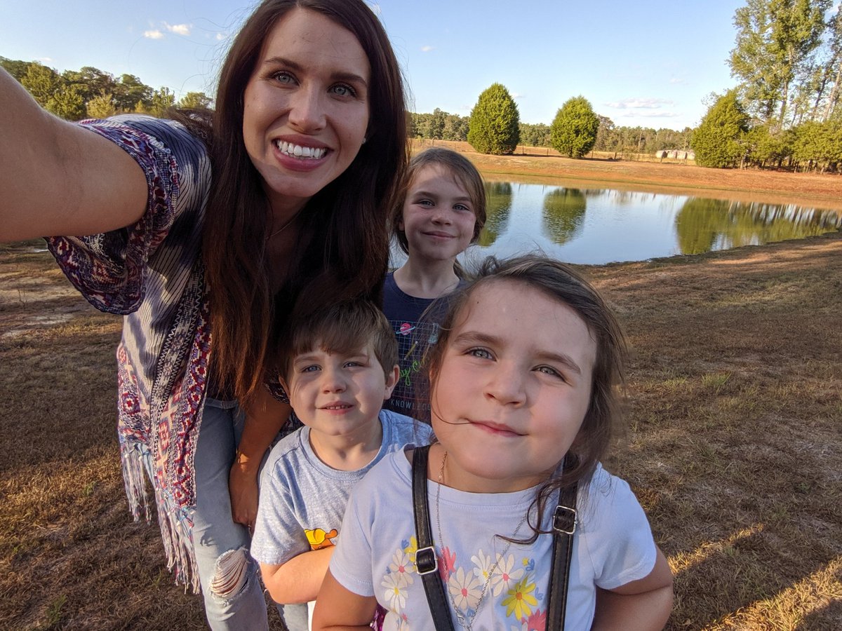 _TylerDaniel_'s tweet image. I'm ready for these folks to get on back up to North Carolina!