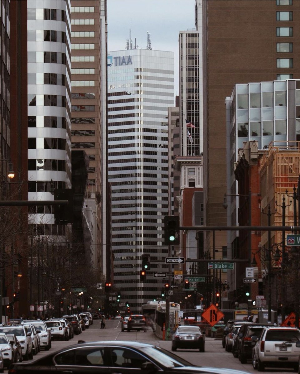 Happy Thursday! What’s on the agenda? A cozy evening in a quiet lounge or turn up in the club? 

Share with us. Drop your plans below. 👇🏼

Photo via <a href="/wednesdayaddamx/">Tuesday ☠︎</a>