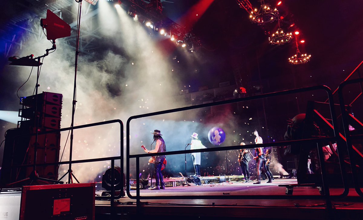 KATE TAYLOR™ tweet media