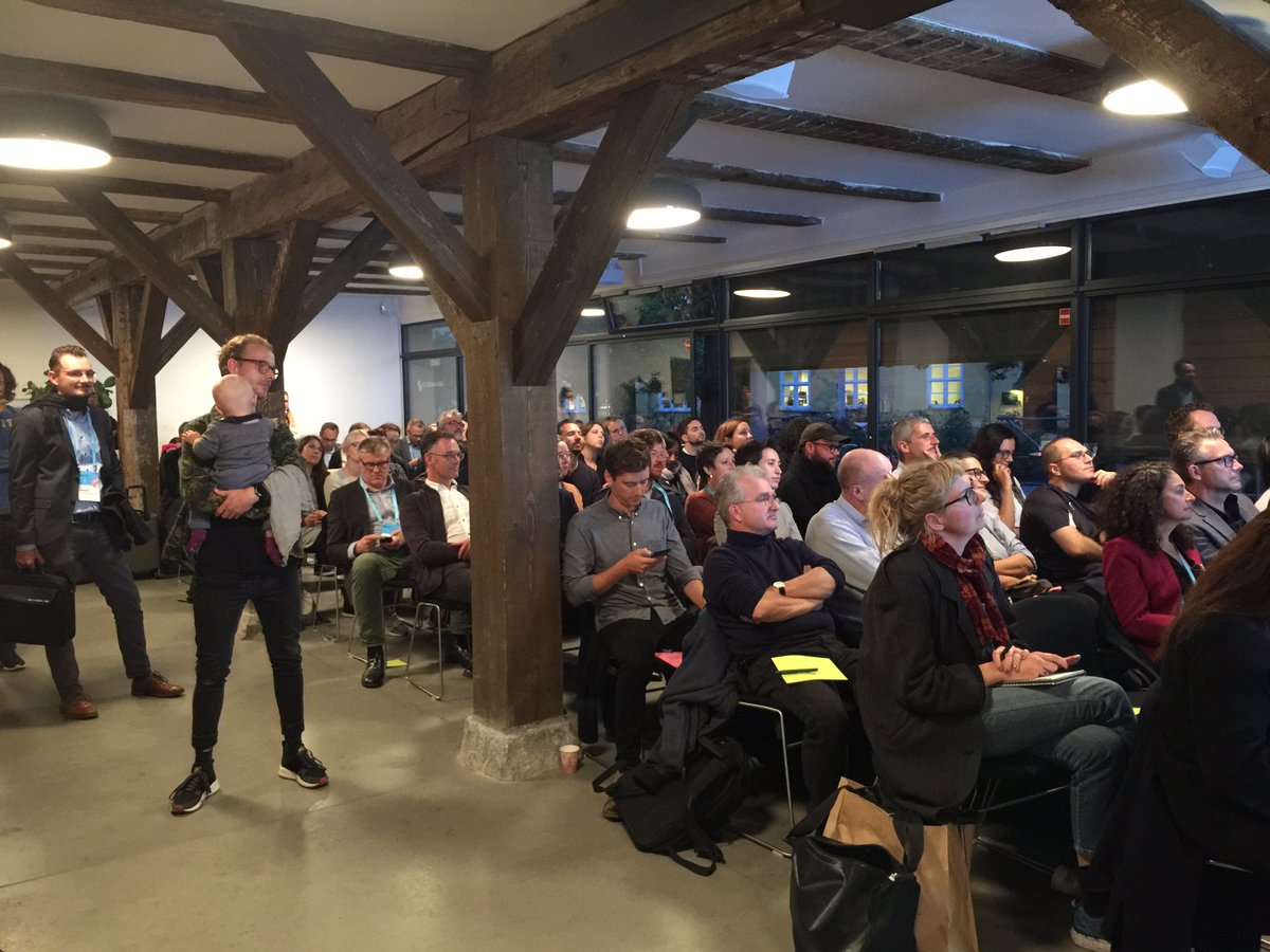 patrin's tweet photo. Packed house - w/ baby! - at our event last night re: data &amp; design to tackle #airpollution w/ the City of Copenhagen, @citiesforpeople, Google, @cleanairfund, Novo Nordisk &amp; U Utrecht. *Thank you* Malene, Rasmus &amp; team @cphsolutionslab for pulling this together! #TheFutureWeWant https://t.co/u4NU5A4iw5