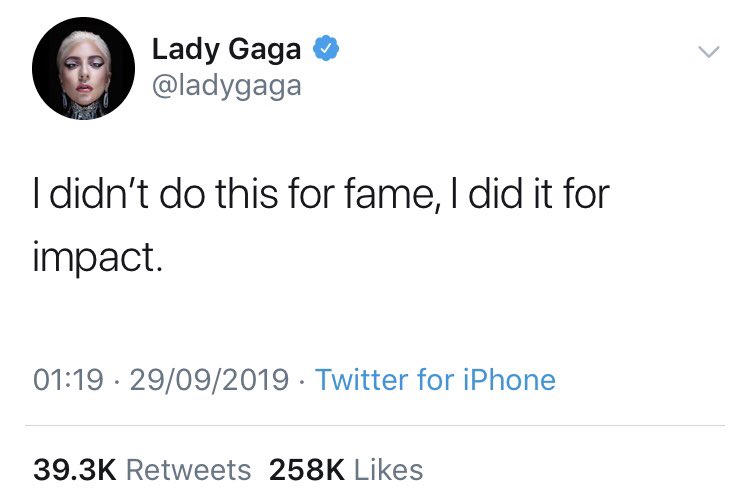 SummerSlater18's tweet photo. @Harry_Styles dropping a song after years with no promo in the middle of the night https://t.co/dGF1cWLocS