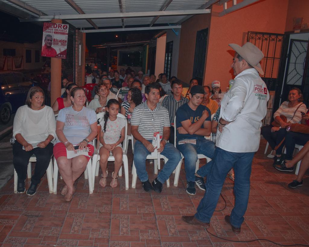 hernando_posso's tweet photo. #17DíasPossitivos | Nuestro #ElPartidoLiberalColombiano cada día toma más fuerza en #Arauca y con la ayuda de todos nuestros candidatos, al concejo, asamblea y alcaldías, tendremos un buen rumbo para el Departamento. #ConSentidoDePertenencia
#PossoGobernador https://t.co/DtcK8xJEII
