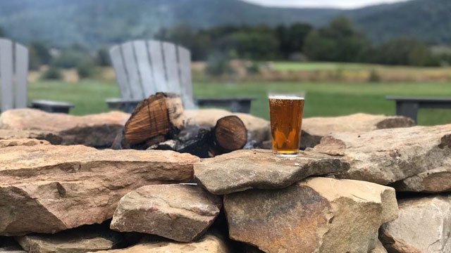 29NewsWVIR's tweet photo. A Crozet restaurant is using a vintage truck to serve craft beer in a unique way this fall.
https://t.co/tRe1hAULPA https://t.co/k1CadyxAcW