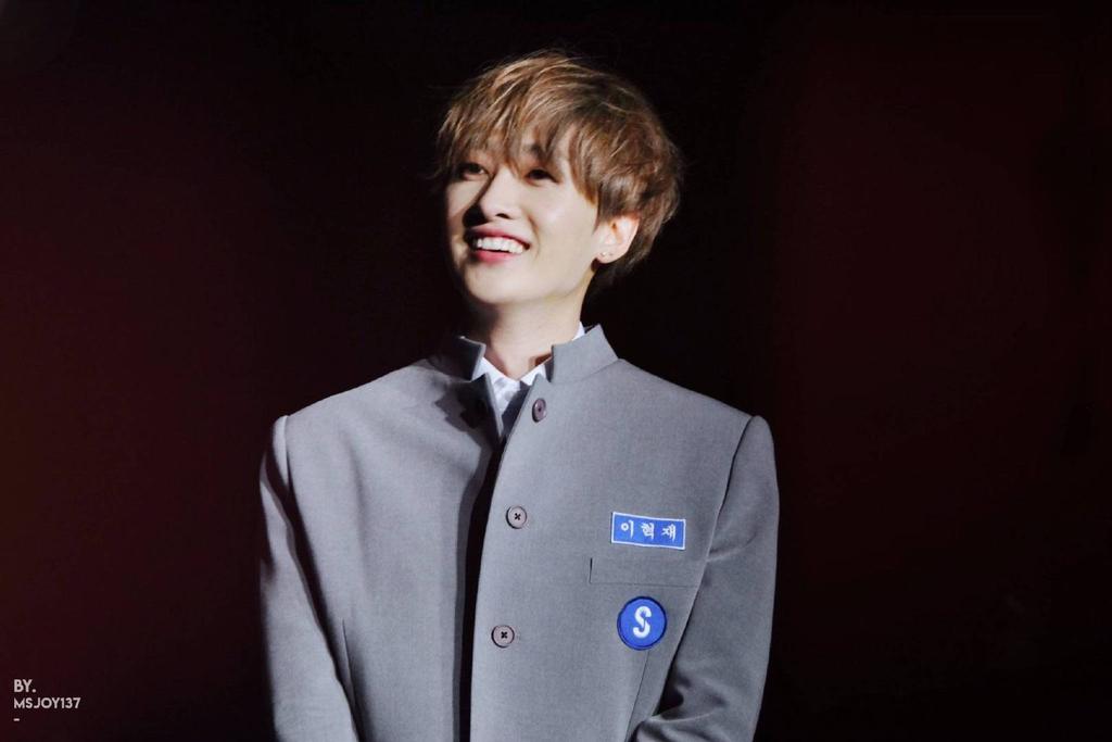 2hengwanxia's tweet photo. #Eunhyuk dancer
#Eunhyuk fuerza bruta https://t.co/jp33cMstxn
