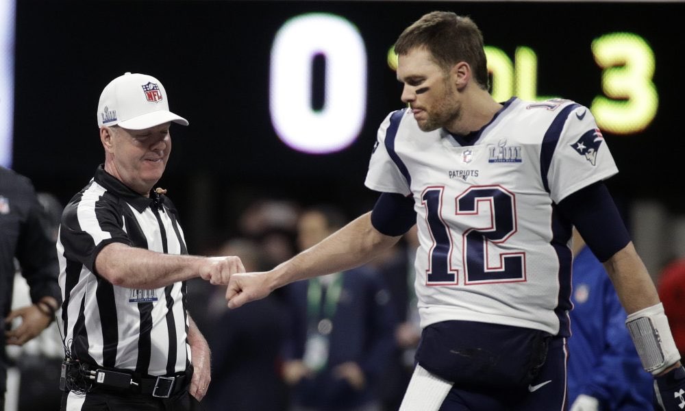 effort401's tweet image. Patriots got 18 players on the field #NYGvsNE