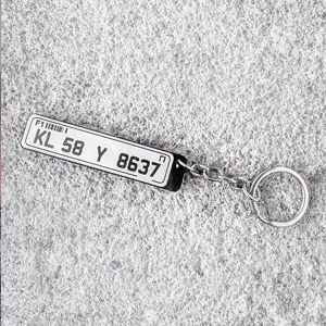 Fotovilla2's tweet photo. 🔥 Make the Key Look Cool! 🏍️
Shop Now ➡️ https://t.co/6inrw670il ⬅️
Keychains with bike/car number on it. 💕
Perfect bike/car keychain for affordable rates! 🔥 
✔️ Free Shipping  ✔️ Premium Quality https://t.co/XbtWxr4v2D