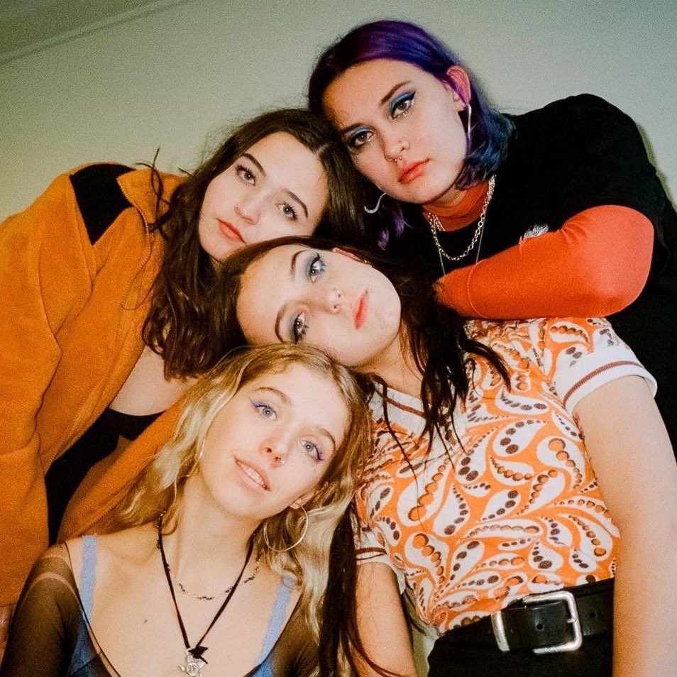 stonecuttersADL's tweet photo. Very stoked to have @TeenTeasers making the trek from ACT for Stonecutters 2019!

Great band, great name. 🧡👖 https://t.co/8VjwEV6Kkm