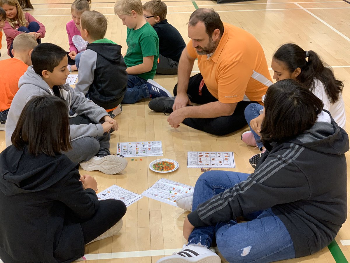 DSerfas's tweet image. Today’s joy is coming together for a Thanksgiving Family Activity @stcatPB #gobblegobble #undertheB #winnerwinnerturkeydinner