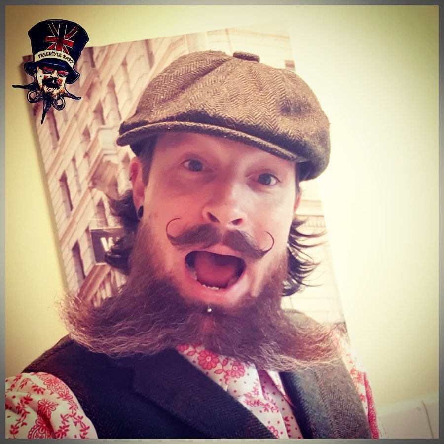 tbbclub's tweet photo. #FlagFriday with Matt Wall @mprwall of Leek, Staffs #beards #BeardTweet with @dangeruss777๐๐ป Repping #TBBClub #TeamGB May 18/19 at #WBMC2019
2. Matt's iconic #WBMC costume. Photo : @IainCrockart for @CaptainFawcett
3. It's ALSO #FlatcapFriday ! Matt's getting ready for @TBBMC2020 https://t.co/Ha9djWPBKz