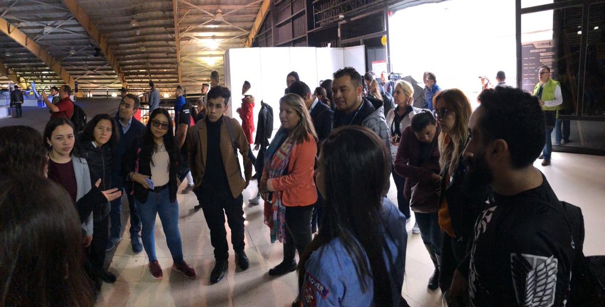 Bogota_Turismo's tweet photo. 7 agencias de viajes bogotanas en acompañadas de @AnatoNacional fueron parte del #famtrip de #SOFA2019 en el cual realizaron un reconocimiento sobre la oferta de la Feria. @universoSOFA #ModoSofa 💫 https://t.co/wtXKHSow9d