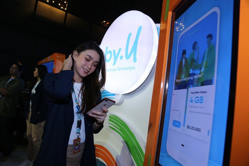 Telkomsel Luncurkan by.U, Layanan Selular Prabayar Digital End-to-end Pertama di Indonesia radarpekalongan.co.id/83641/telkomse…