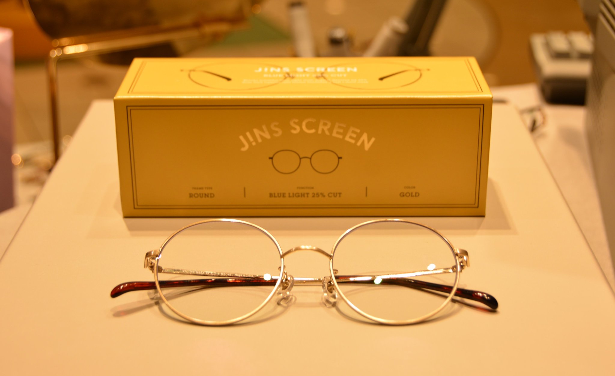 Jins Pa Twitter お洒落なブルーライトカットメガネ Rim Of Jinsにも置いてます ご興味ある方は ぜひ店頭で手に取ってみてください Rim Of Jinsは ルミネ大宮 新宿2 町田にあります Jinsscreen