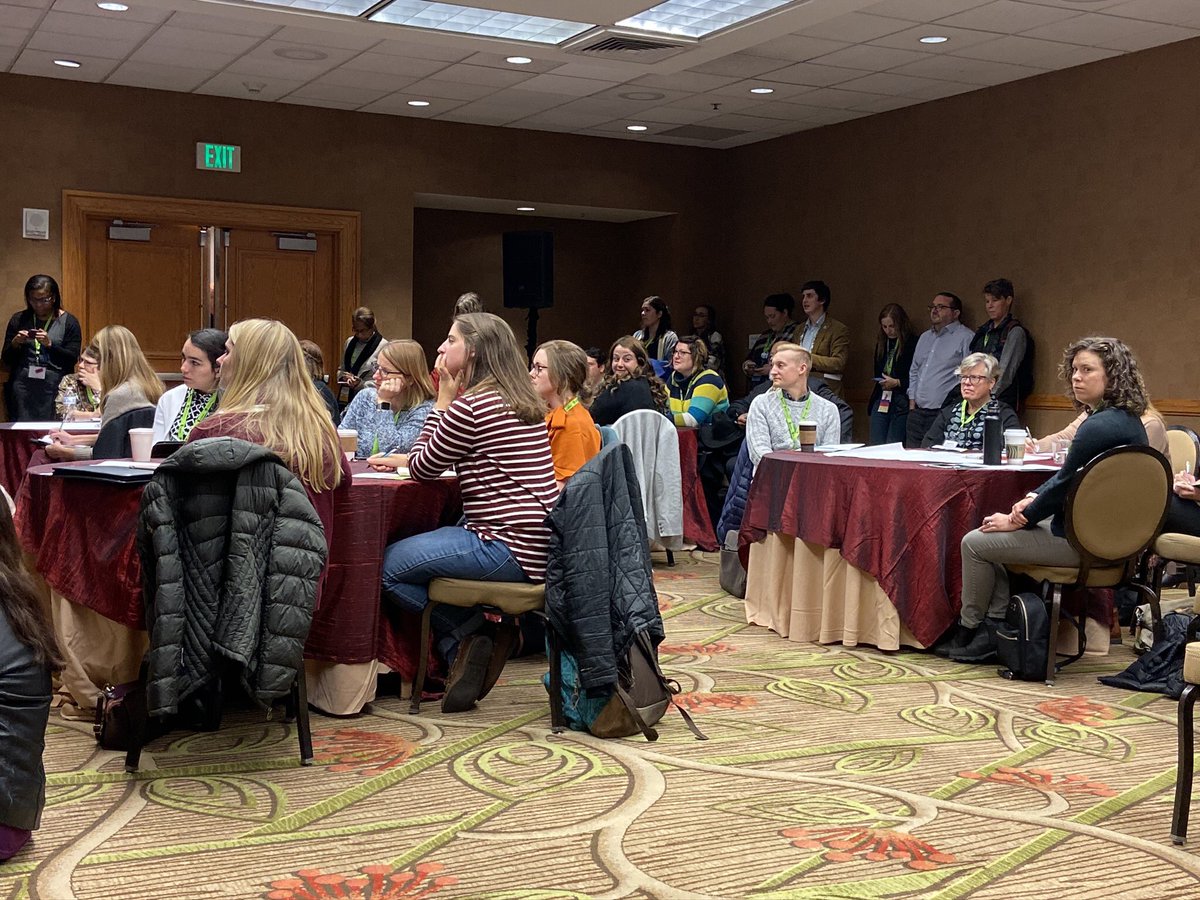 JaneC_EUA's tweet photo. Standing room only today at the @SavingPlaces conference in Denver. Had to share a funfetti shake with my favorite @NtnlParkService and @LAConservancy employees to recover. #PastForward2019 @EUA https://t.co/L8FI0nbkfA
