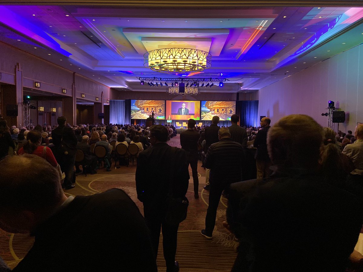 JaneC_EUA's tweet photo. Standing room only today at the @SavingPlaces conference in Denver. Had to share a funfetti shake with my favorite @NtnlParkService and @LAConservancy employees to recover. #PastForward2019 @EUA https://t.co/L8FI0nbkfA