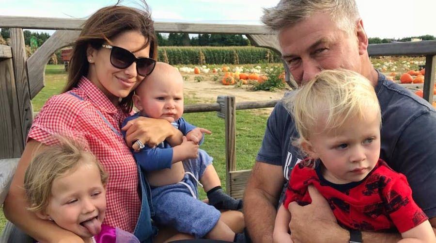 nameberry's tweet photo. What will Alec and Hilaria Baldwin name their next baby? Check out all of Sophie's new celebrity baby name predictions and tell us which ones you think are on the nose.
https://t.co/3X4PfyiyrE
#babynames #celebritynames #alecbaldwin https://t.co/SryiN3Kyua