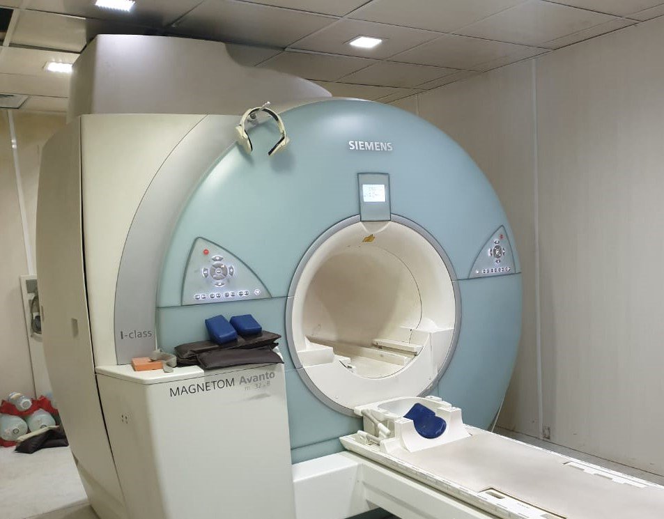 Super 🔥 - Siemens Avanto 1.5T MRI machine on Sale - *|primedeq.com/used-equipment…|* #primedeq #usedmedicalequipment contact 8971223957 or 7019759765
