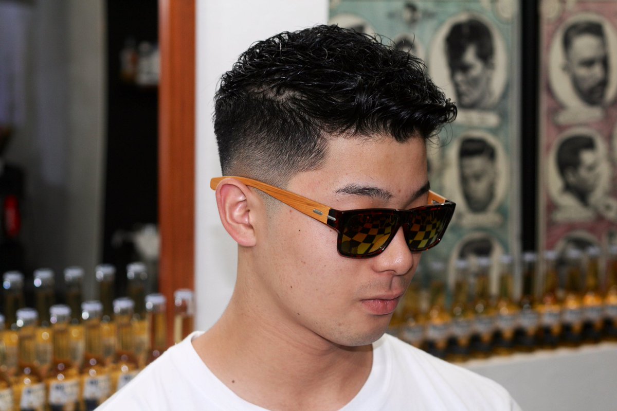 ザ バーバーショップ スピークイージー Auf Twitter 担当 Shinsuke 金沢バーバー 金沢市バーバー 金沢スキンフェード 金沢市理髪店 金沢駅メンズカット 金沢市 で スキンフェードカット ポマード メンズカット のことは 金沢駅 から徒歩約10分