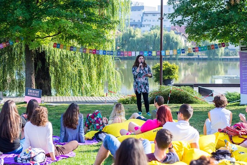 Melbourne_CM's tweet image. We love how @CM_Cluj held #CMjustice at Iulius Park two months ago 🌳 What a great idea!

Warmer weather = more picnics in the park. What's your favourite picnic snack? 🧺 Don't forget to check out the newest organic wines on the block - Minimum Wines by @grownngathered
