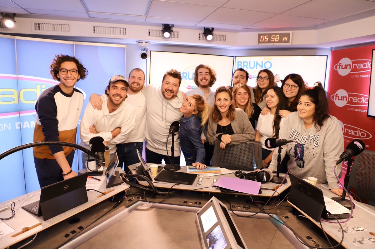 roket_stark's tweet photo. Bonjouuuuuuuuuuur la Famille!!! ❤️ #BrunoFunRadio https://t.co/89vj6UqRKS