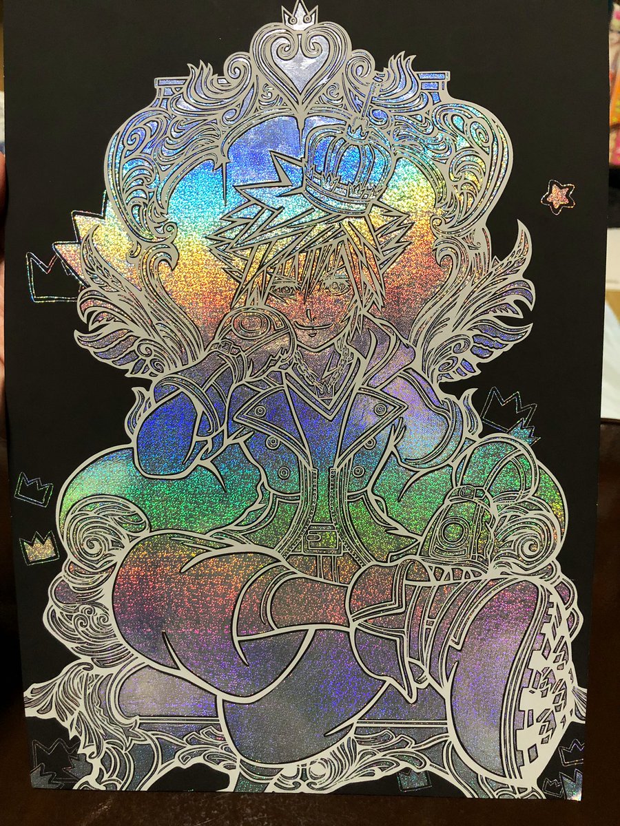 未散 Auf Twitter 面削り完成 まさかの銀ホロだったので 線が分かりずらい泣 もうワンセット頼んだのでそっちは線で削りたい 角度によって切り絵みたいに見えてかっこよくてお気に入り スクラッチアート キングダムハーツ