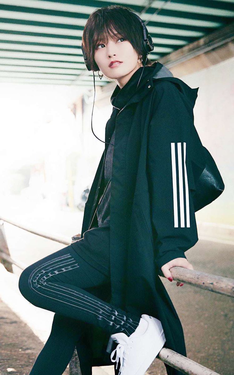 Sayamiyu 山本彩 壁紙 デスクトップ Adidas Playblack