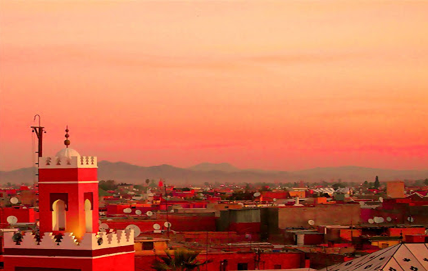 Trekking on Twitter: "Red constructions below red sky! Marrakesh City #sightseeingtours #desertsafari #morocco #moroccotours #morocco_desert #casablanca #travel #agadir #love #photography #fes #fashion ...