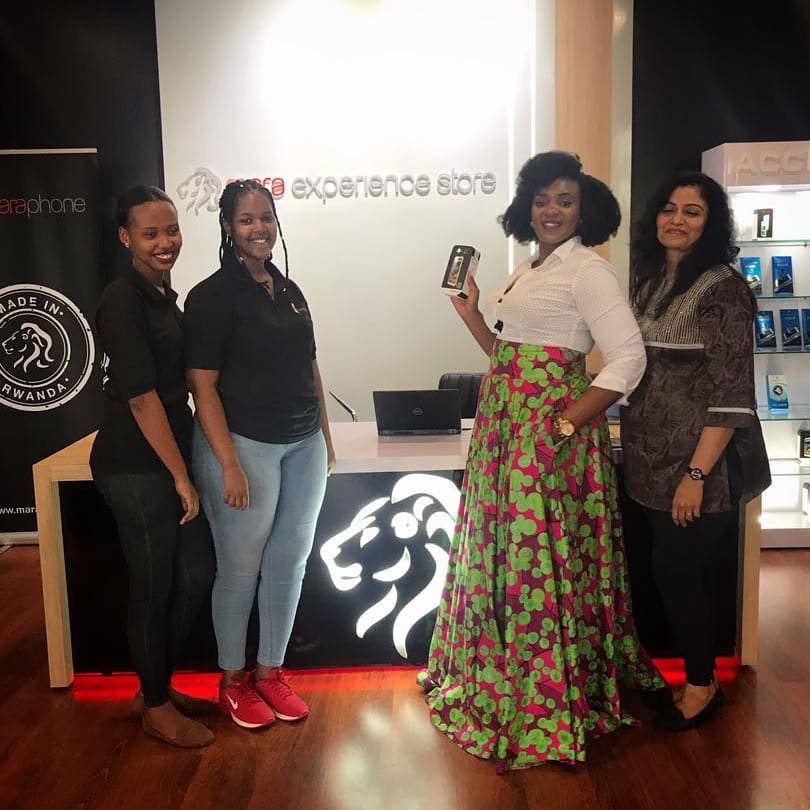 During the Opening Ceremony of <a href="/YouthConnekt/">YouthConnekt | Rwanda</a> the CEO of <a href="/MaraPhones/">Mara Phones</a> who was present, gifted me with one! I picked it up yesterday. To <a href="/AshishJThakkar/">Ashish J. Thakkar</a> and your team I say, Thank You! Wow. I look forward to #TheMaraExperience #VisitRwanda #MaraPhone #SupportLocal