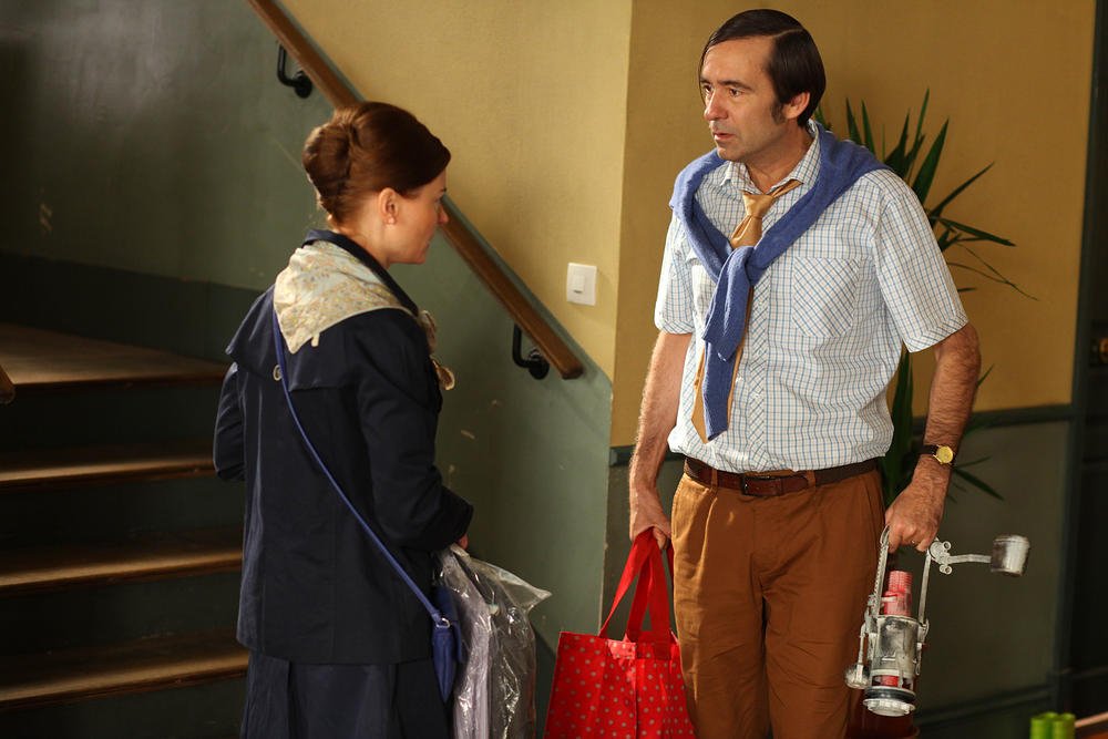 JPOPBUZZ's tweet image. 📰Christelle #Reboul épouse de #ThierrySamitier dans #Noschersvoisins se confie : "C'est quelqu'un qui a des comportements étranges avec les filles, pour lui, c'est toujours pour rire...
#TPMP #JpopBuzz #franckleboeuf
