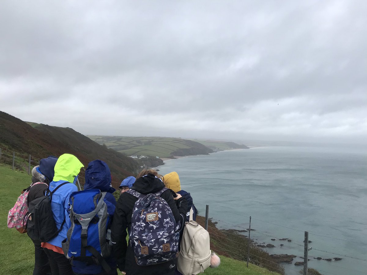 THSch_Geography's tweet photo. Great windy weather today! Starting out at Start Bay #THSch #FSC Slapton https://t.co/uzCU6WkrDH