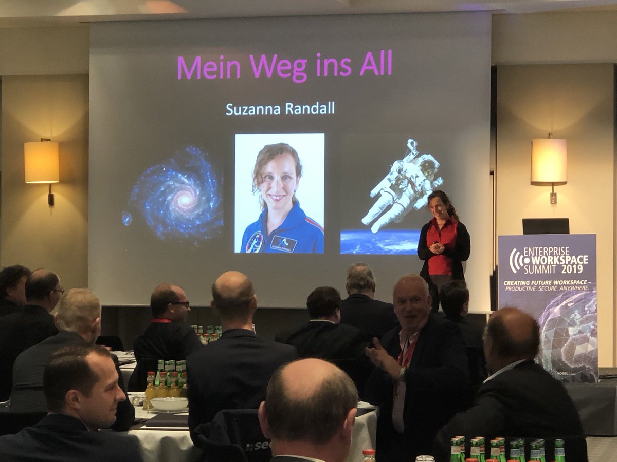 itbusinessde's tweet photo. Und jetzt geht es in den WorkSPACE mit der ersten deutschen Astronautin Dr. Suzanna Randall.
@astrosuzanna @vogelitakademie @ipinsiderde #workspacesum #event #summit #workplace #mobility #digitalisierung #space #weltall https://t.co/JO7wavoMxS