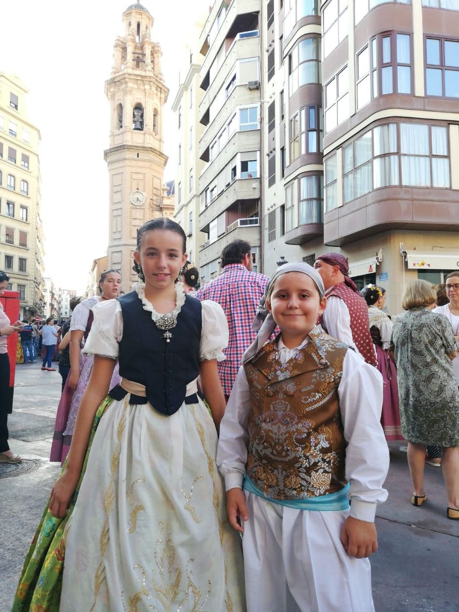 Fallera Mayor Infantil y el Presidente Infantil.
¡A disfrutar del año!