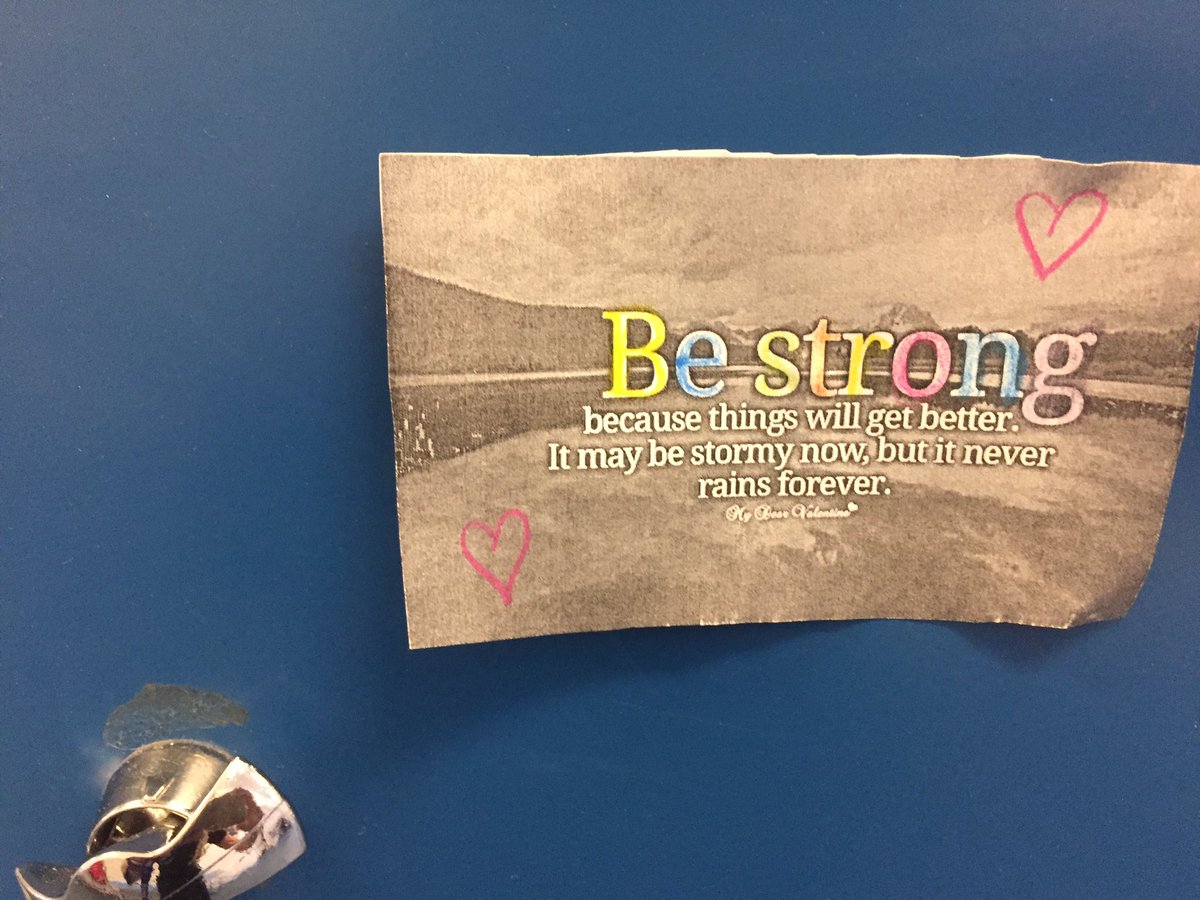 kinsale_cs's tweet photo. Positive vibes: 3A1 SPHE shared some positivity with 6th year students today by sticking positive quotes on all the 6th year lockers to give everyone a boost 💪 @KinsaleComSch @Claire1Sheehan @gerhogan4 #MentalHealthAwareness #ItsOkNotToBeOk #positivethinking https://t.co/ApcHduvy1G