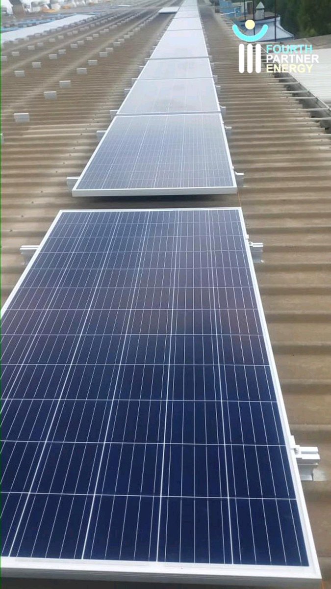 4PEL_Energy's tweet photo. #PROJECT UPDATE
We are currently solarising the manufacturing facility for 1 of India’s leading auto ancillaries.
This 612 kWp Rooftop #Solar project in Maharashtra is being executed across 10 shaded rooftops, spanning an area of 3706 sq mts.
#sustainability #FourthPartnerEnergy https://t.co/2TFFZ6hreI