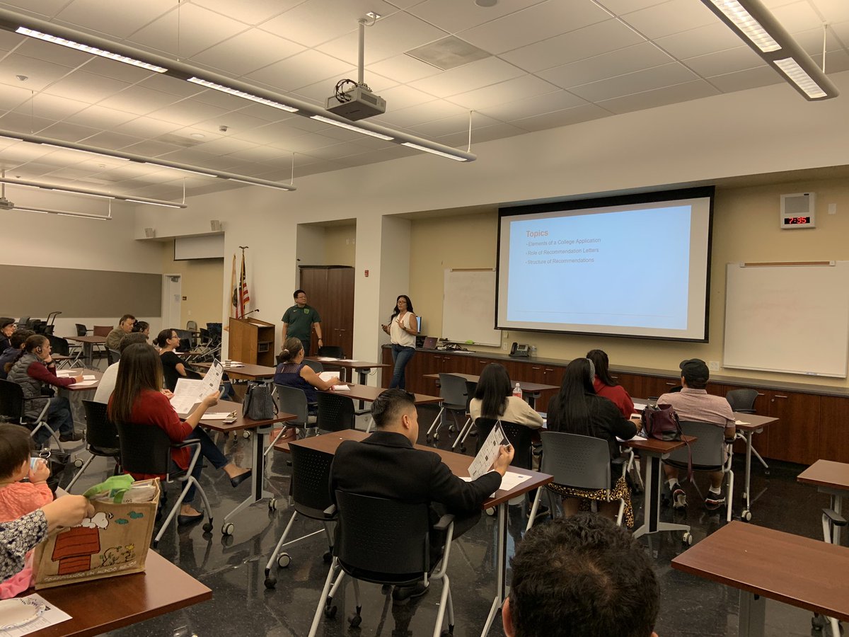 Thank you Ms. Oku and Mr. Poon for your interesting and useful presentation at our second Hispanic Parents Booster Club meeting. Thank you Mrs. Catherine Merel for your unconditional support @AUSDmerel @ptsa_ahs @Counselor_ahs @ArcadiaUnified @poona2020 @themsdillman