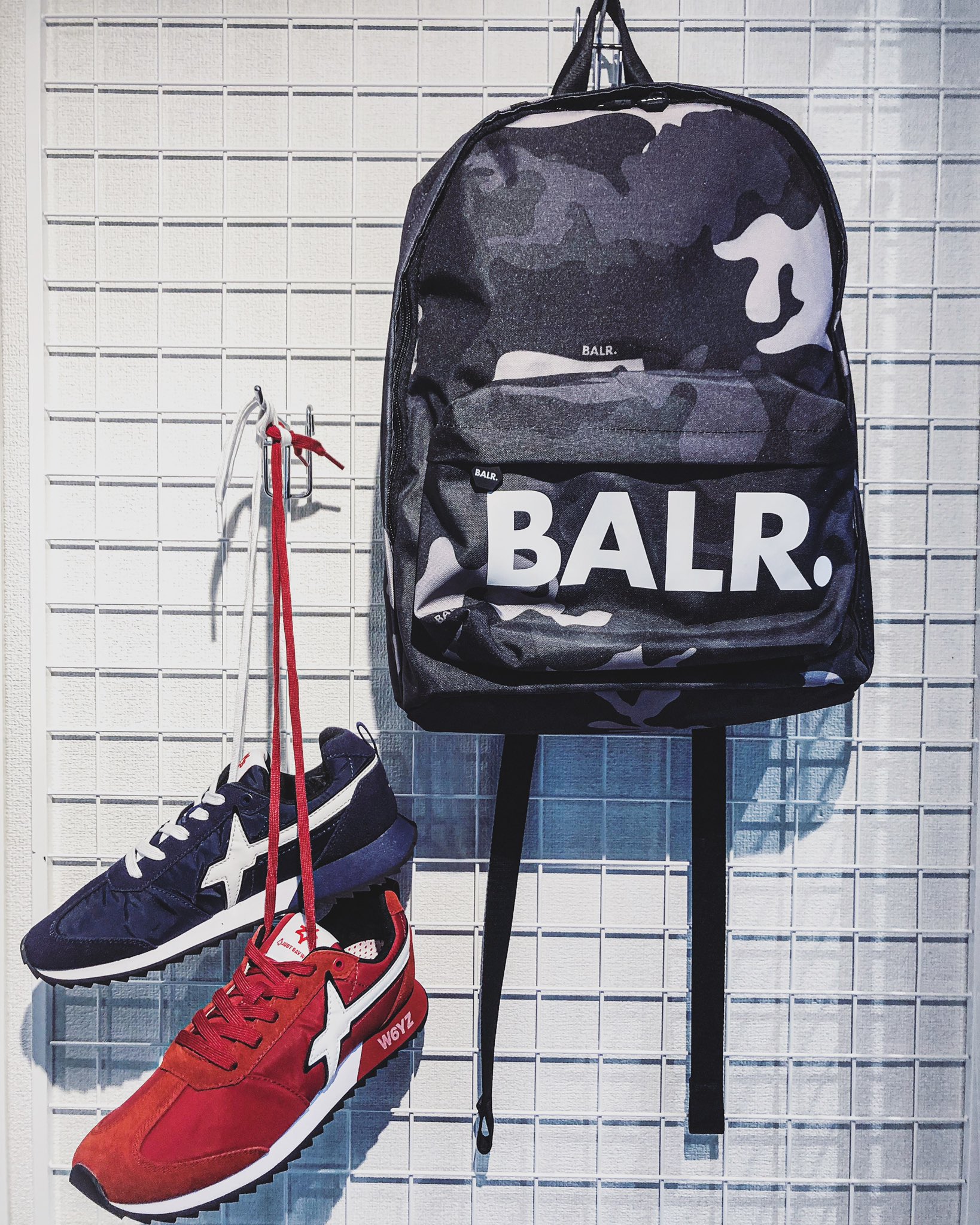 Melpo Crescent Luna原宿 Balr W6yz Backpack 16 000 Tax Sneakers 25 000 Tax サッカー選手 モデル 芸能人愛用 芸能人 ボーラー Balr女子 心斎橋 ヴィーロン ストリートファッション スポーツ ボーラー女子 Crescentluna大阪店 アメ村